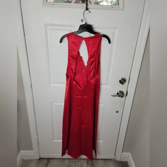 Victorias Secret Maxi Silky Slip Dress/Negligee/Lingerie Red Size Small